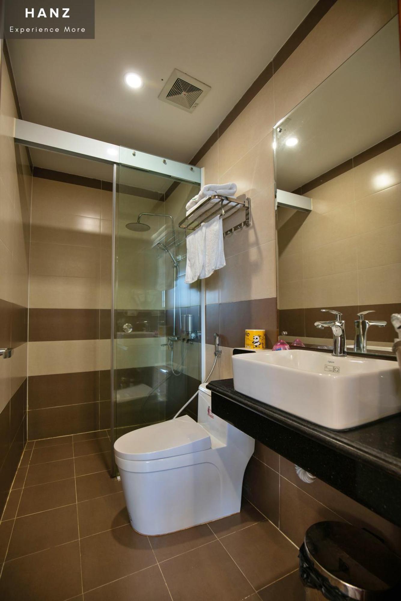 HANZ Noi Bai Airport Hotel Hanói Quarto foto