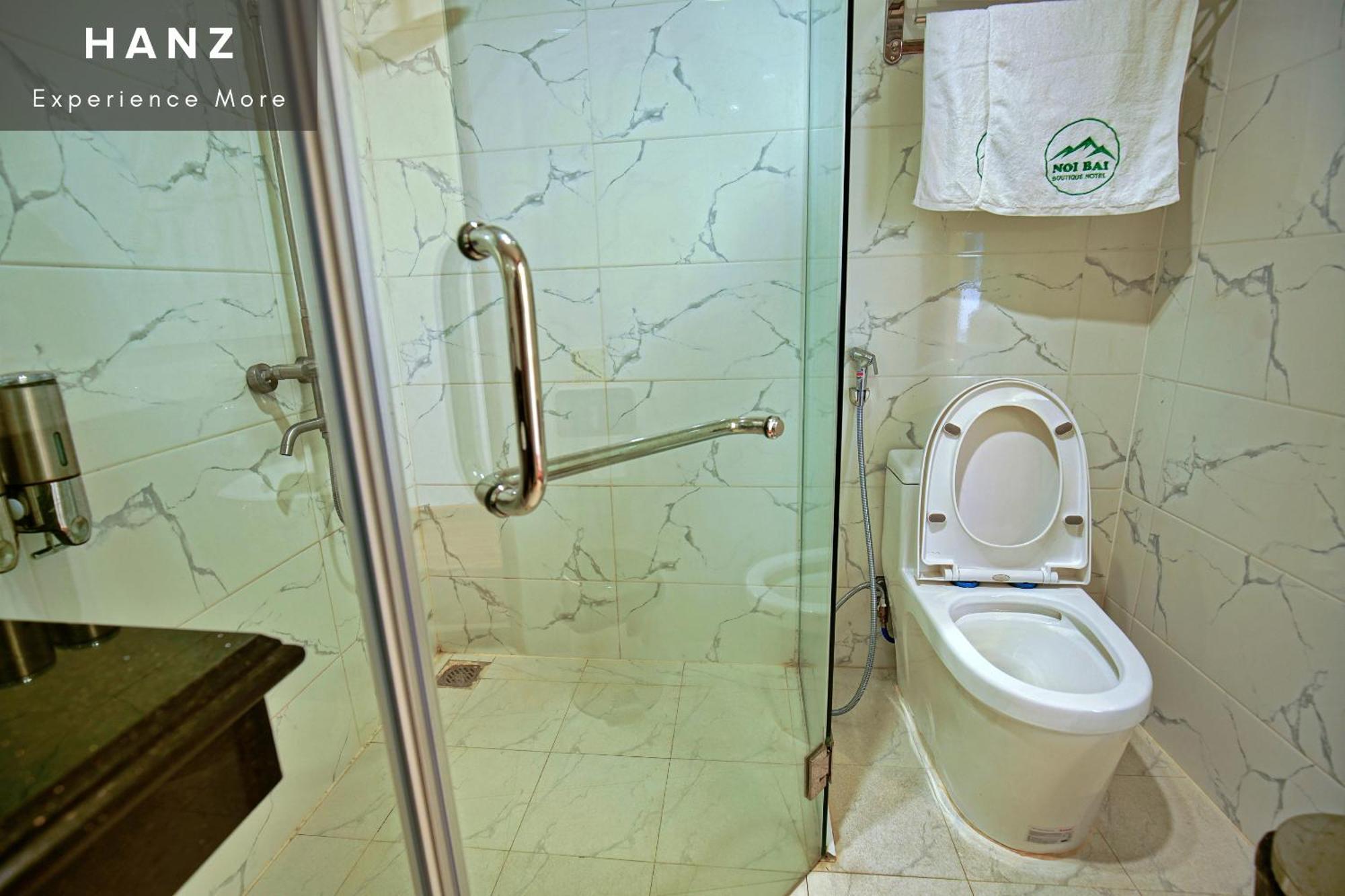 HANZ Noi Bai Airport Hotel Hanói Quarto foto